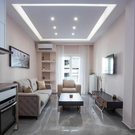 Luxury Downtown Apartment E1 テッサロニキ エクステリア 写真