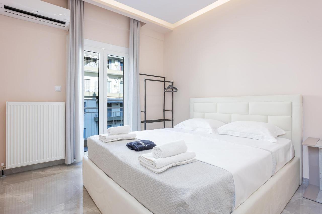 Luxury Downtown Apartment E1 テッサロニキ エクステリア 写真