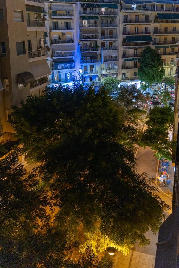 Luxury Downtown Apartment E1 テッサロニキ エクステリア 写真